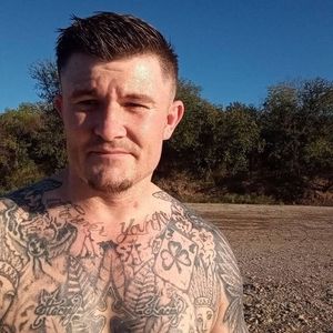 Meet your Posher, Clay